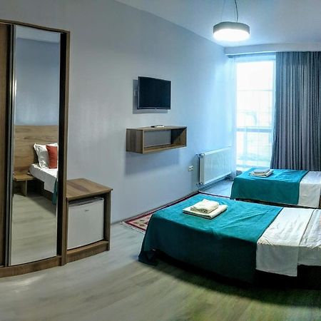 Hotel 5 Rooms Tbilisi Bagian luar foto