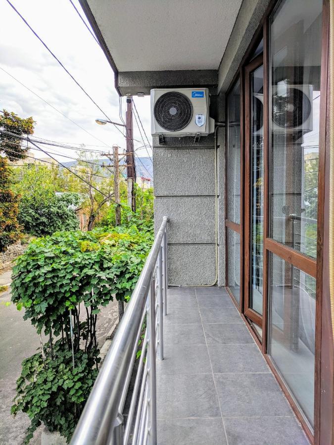 Hotel 5 Rooms Tbilisi Bagian luar foto